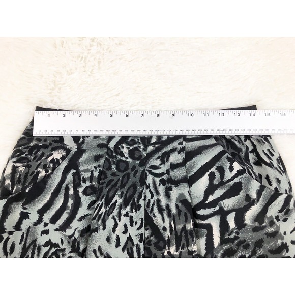 Hanna And Gracie Grey Black‎ Animal Print Straight Skirt With Pockets Size M - Picture 4 of 5